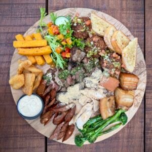 Wood Platter Experience with views over Maungakiekie Golf Course